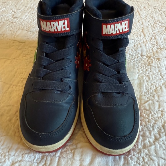 Marvel Kids Size 12.5 Spiderman, Hulk Hero Sneakers - Picture 3 of 8